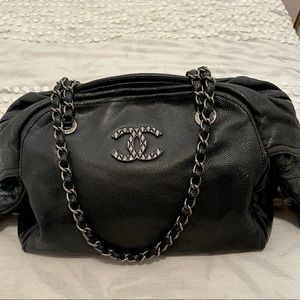 CHANEL Brilliant Side pocket Bowling Shoulder Bag Caviar Leather Black
